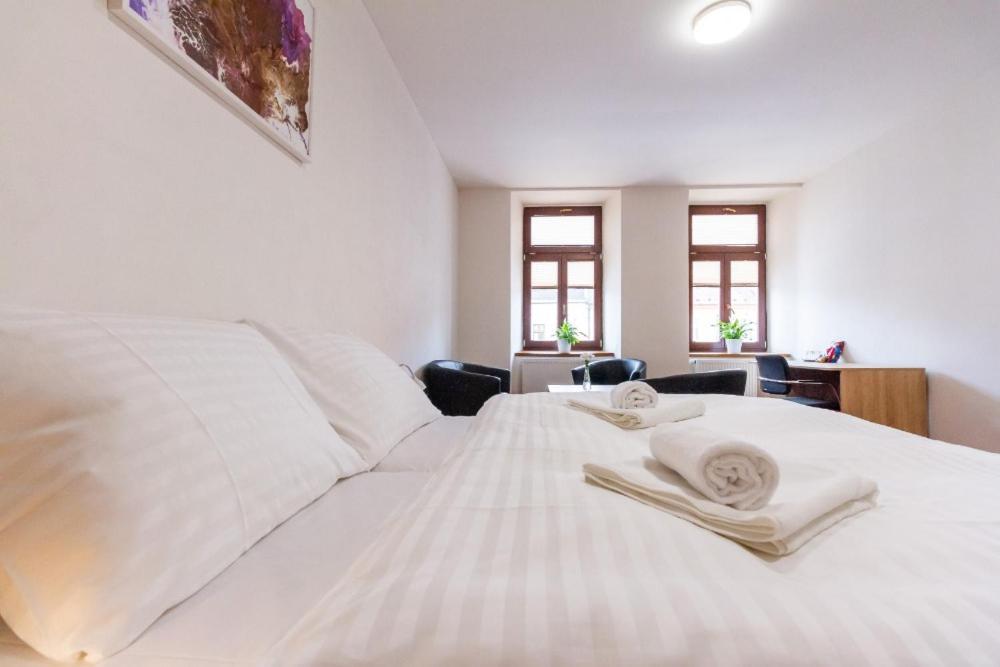Hotel Ungar Svitavy Bagian luar foto
